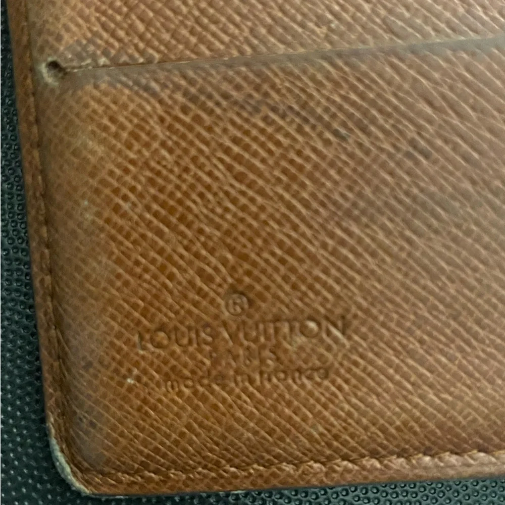Vintage Men’s Louis Vuitton Bifold Monogram Wallet